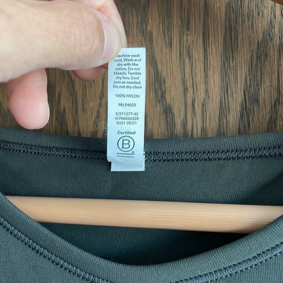 Athleta Army Green Foothill Split Back Tank Top M - Picture 4 of 8